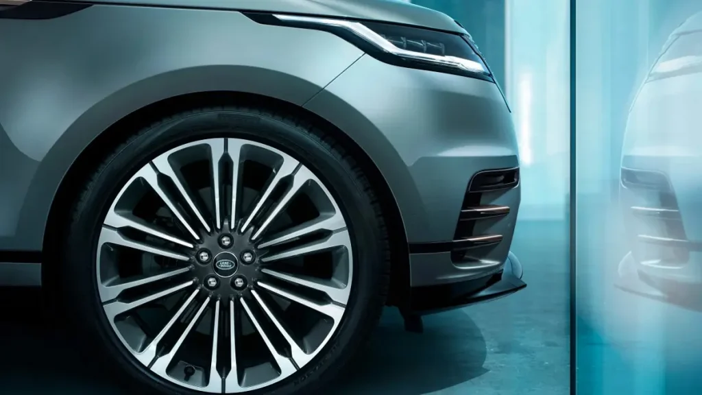 مواصفات سيارة رنج روفر فيلار 2023 &ndash; واجهة أمامية بشخصية قوية