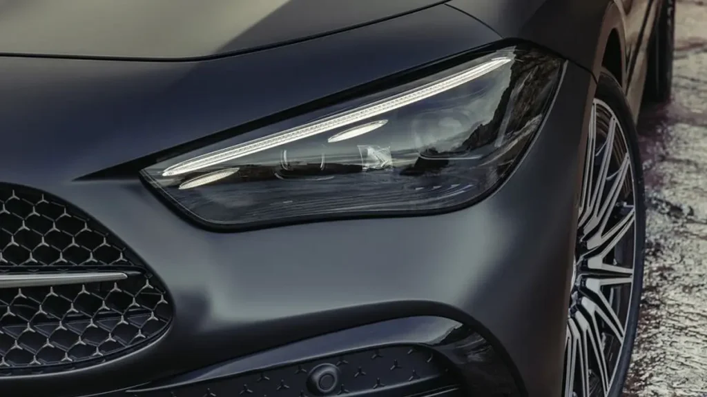 مواصفات سيارة مرسيدس سي كلاس كوبيه 2024 &ndash; خطوط التصميم الخارجي الحديثة