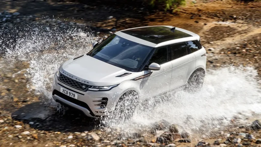 مواصفات سيارة رنج روفر ايفوك 2023 – من الخارج