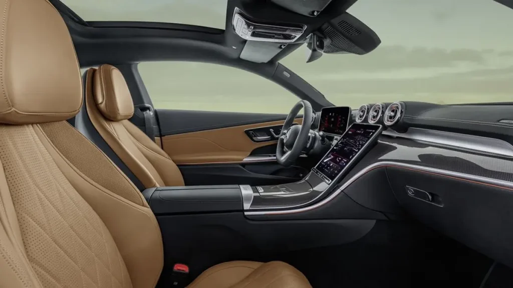 مواصفات سيارة مرسيدس سي كلاس 2024 &ndash; لمسات داخلية بجودة بريميوم