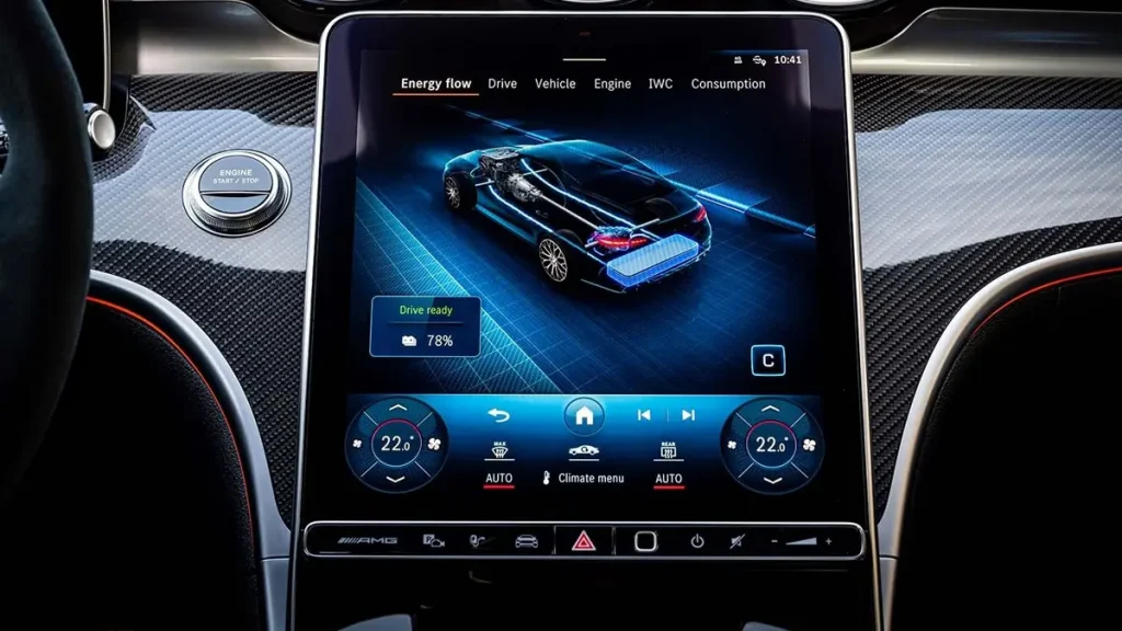 مواصفات سيارة مرسيدس سي كلاس 2024 &ndash; مقصورة واسعة بتشطيبات راقية