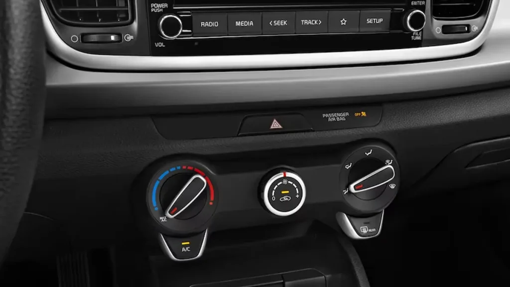 تصميم كيا ريو 2023 من الخارج 3