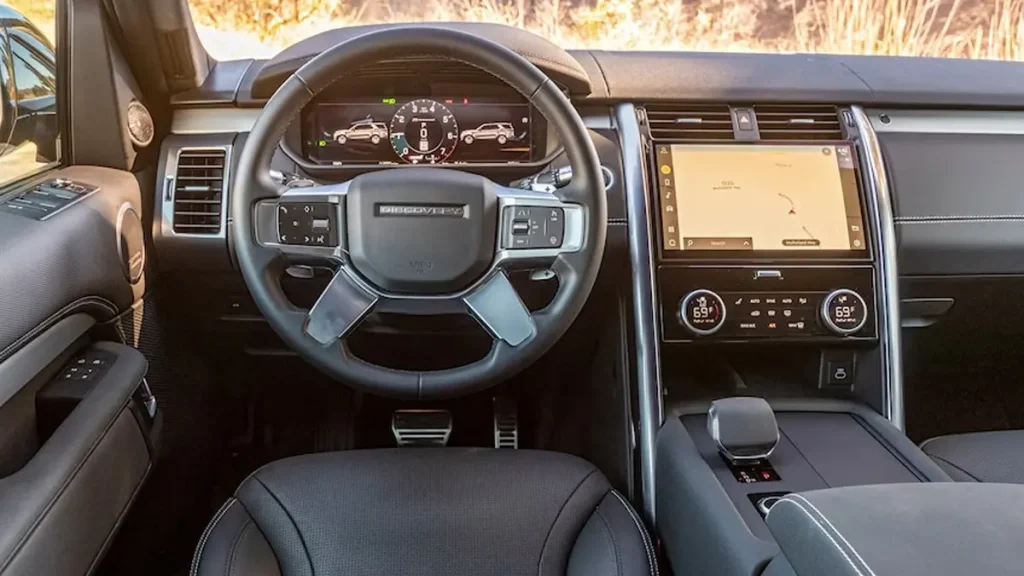 مواصفات سيارة لاند روفر ديسكوفري 2024 &ndash; تصميم من الداخل