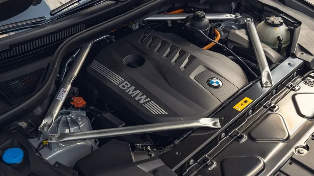 محرك بي إم دبليو X5 2024