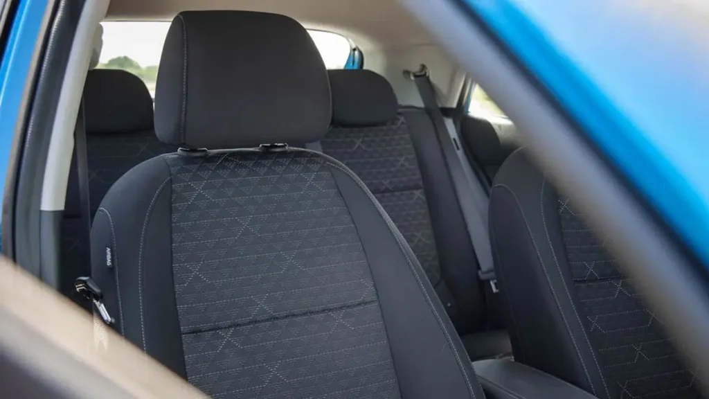 مواصفات سيارة كيا ريو 2022 &ndash; تصميم من الداخل