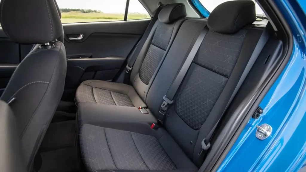 مواصفات سيارة كيا ريو 2022 &ndash; تصميم من الداخل بجودة عالية