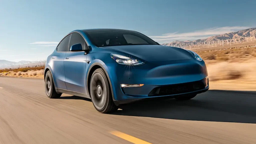 مواصفات سيارة تيسلا Y 2022 – تصميم Y من الخارج من منظور مميز