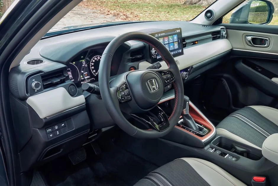صور مواصفات سيارة هوندا HR-V 2022 – تصميم هوندا HR-V 2022 من الداخل (3) | السوق المفتوح